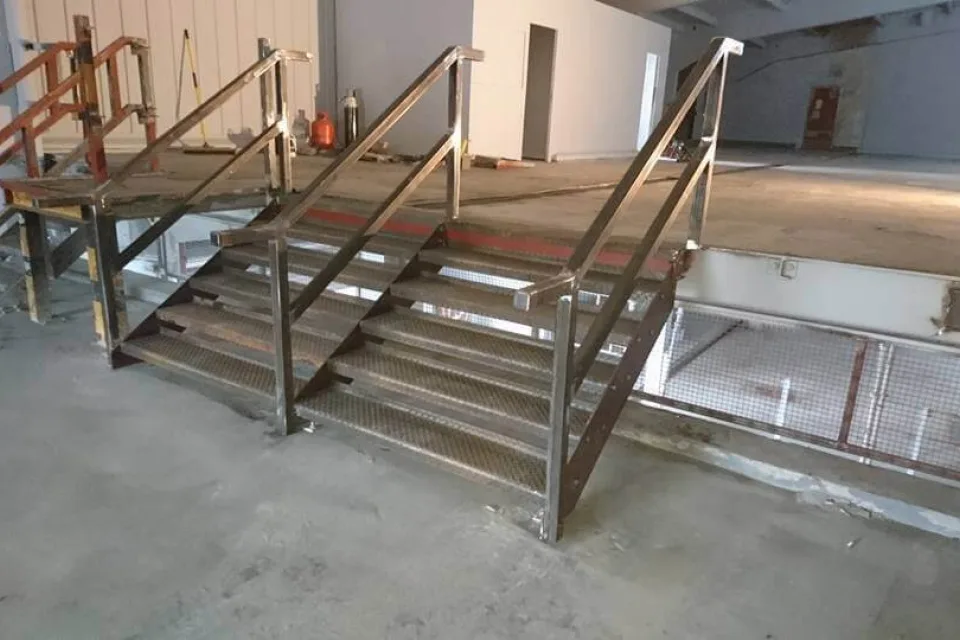 Avomech steelwork 72